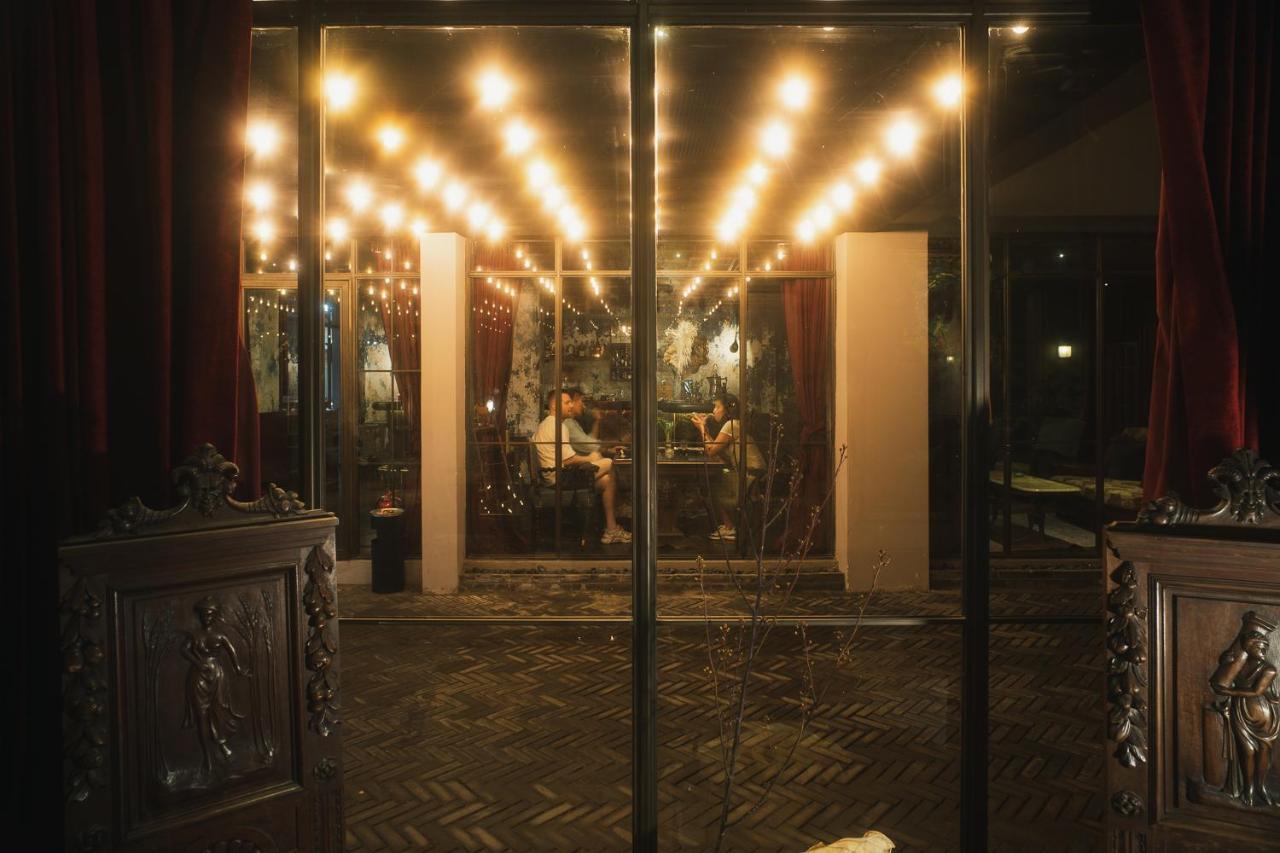 Baan Tuk Din Hotel Bangkok Exterior photo