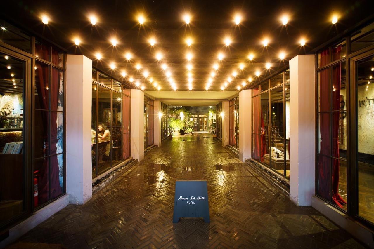 Baan Tuk Din Hotel Bangkok Exterior photo